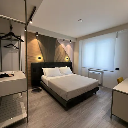 Wakeapp Tech 4* Reggio Calabria